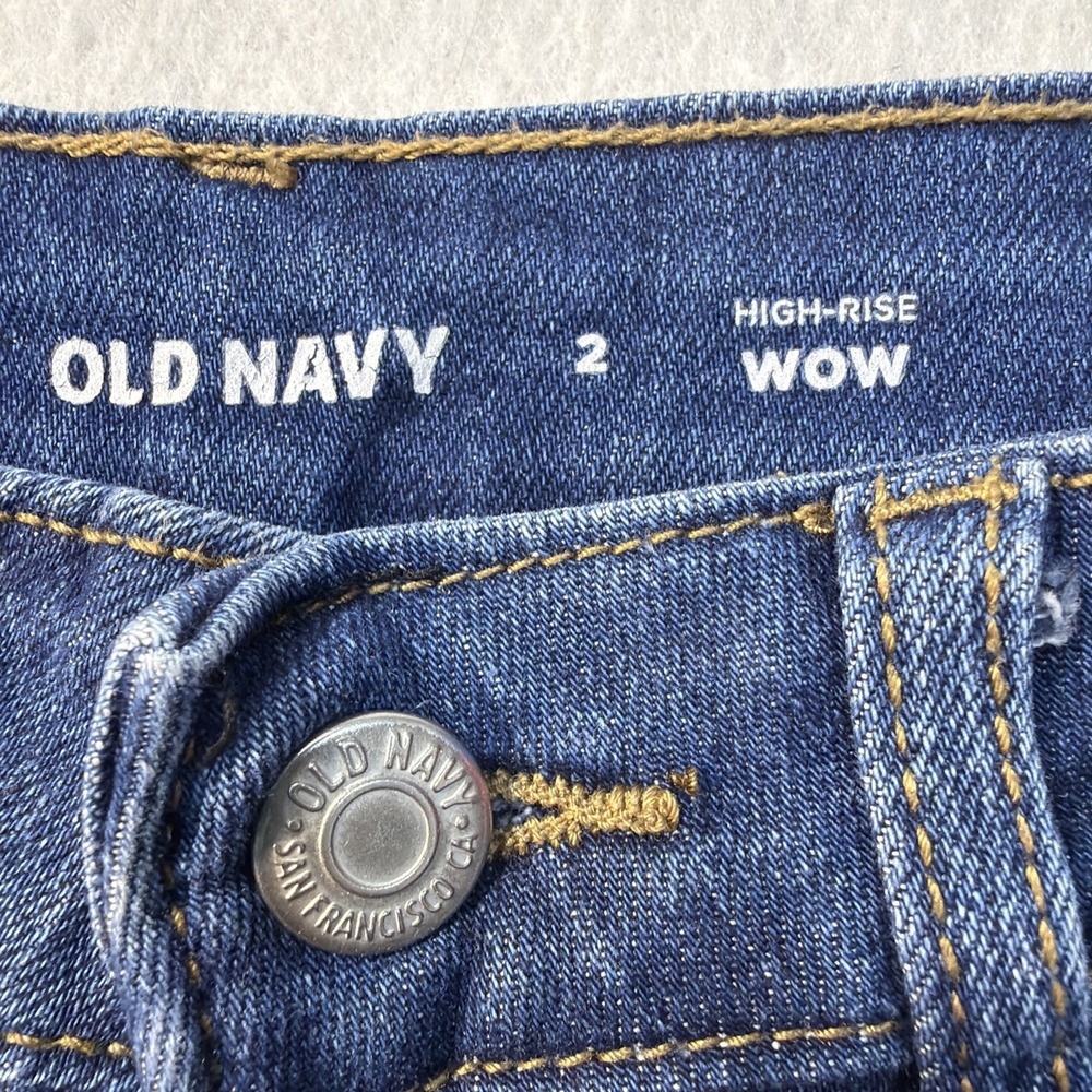 Old Navy Women's High-Rise WOW Stretch Denim Shorts Blue Size 2 w/ 3" Inseam EUC - Picture 2 of 15